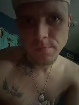 traejddd webkamerás műsora