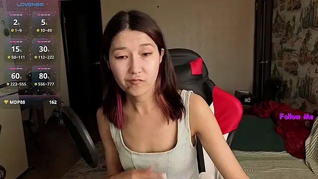 Chat XXX en directo de LeyylaStoone