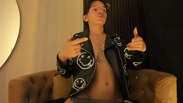 XXX chat uživo modela _shantal_smith