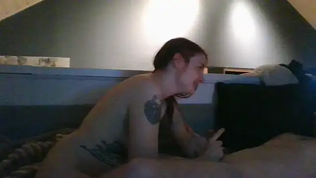 XXX chat uživo modela crazyonyou199611