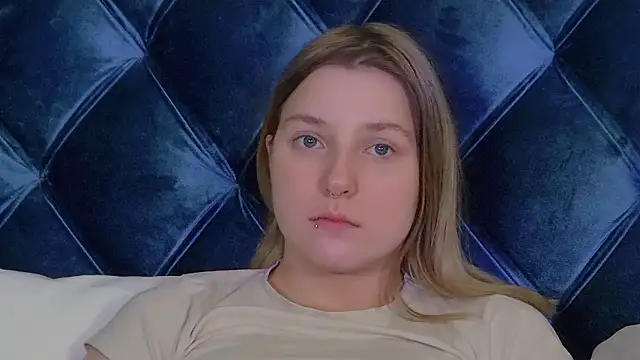 Chat XXX en directo de TinnaBurton