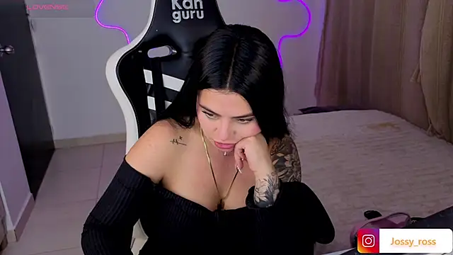 Chatroom XXX en direct de Victoryyy_