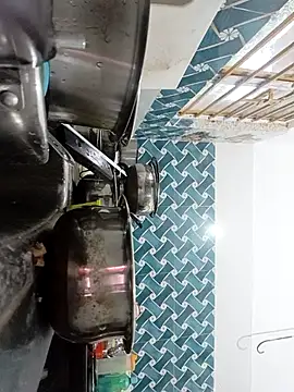 Hot-Tinaa: απευθείας συνομιλία ΧΧΧ