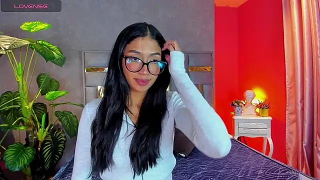 Tyla_Ks 라이브 XXX 채팅