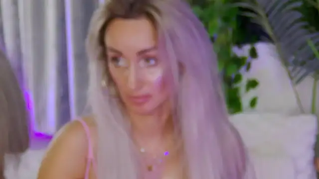 IsabelleEthan Pertunjukan Webcam