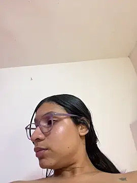 Danaeluxe Show Webcam