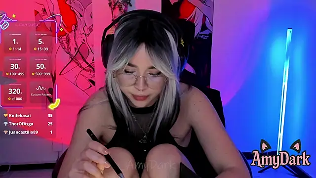 _AmyDark's Live XXX Chat