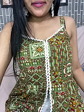 Chat +18 de escape_with_me ao vivo