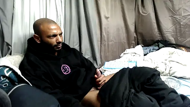 Chatroom XXX en direct de Camodick