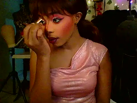 Anaconda2350 Live XXX-chat