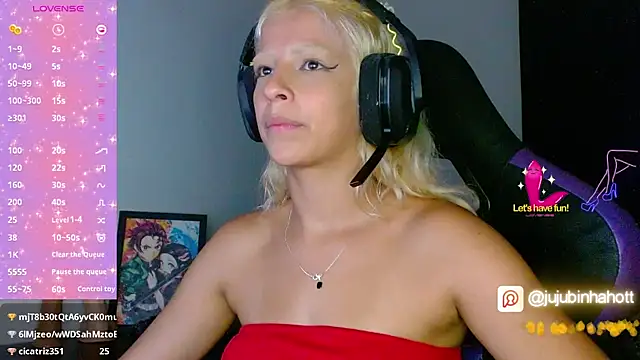 Chat XXX en directo de jujubinhahot