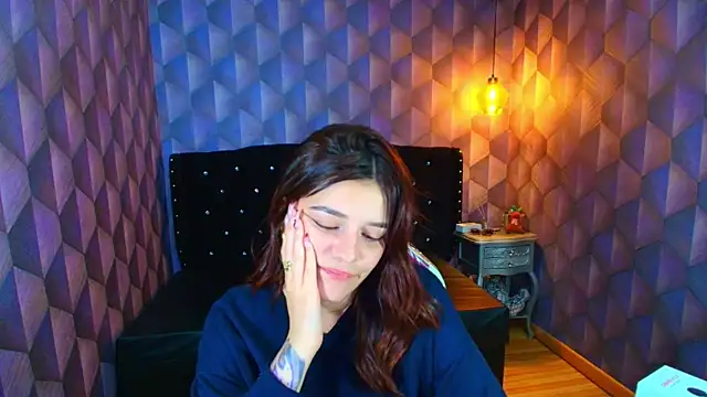 Онлайн чат XXX LiaHarryis