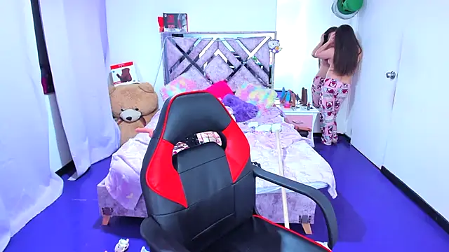 Luna_Analya live XXX chat