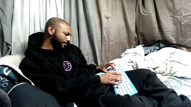 Camodick: онлайн-секс-чат