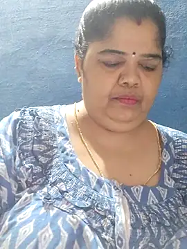 แชท XXX สดของ tamilthanushri