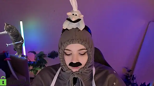 Mia_R0ss: απευθείας συνομιλία ΧΧΧ