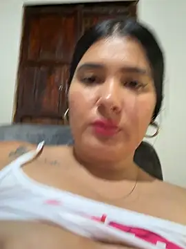 Pariis08 Chat XXX in diretta