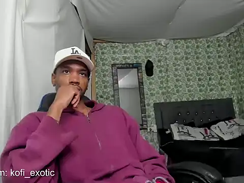 Kofi_exotic_2 Show in webcam