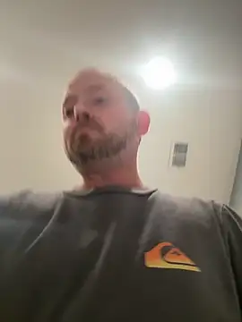 Enjoyedmine Show in webcam