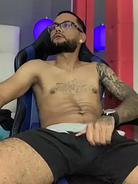 KyleJoss30: απευθείας συνομιλία ΧΧΧ