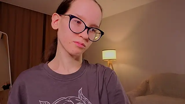 BettyBrowni 现场XXX聊天