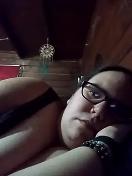 Gatitabuena90's Live XXX Chat