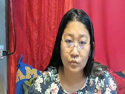 XXX chat uživo modela PINAYSUNSHINE38