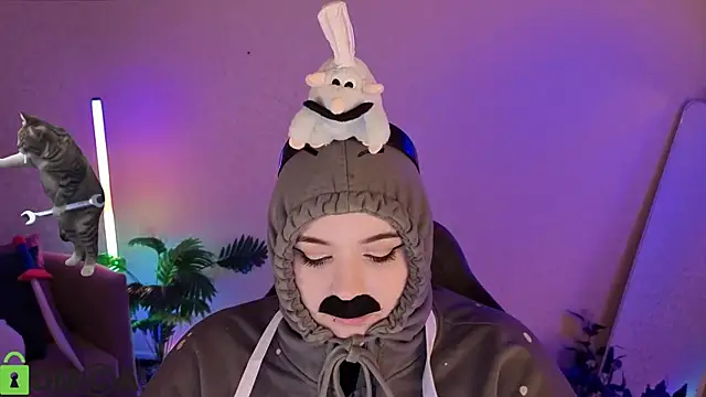 Mia_R0ss Adlı Modelin Canlı XXX Sohbeti