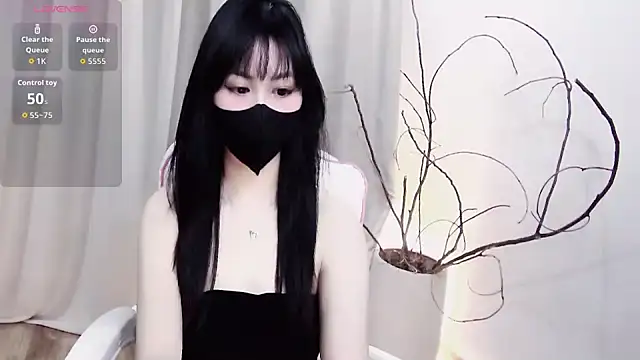 Sweet-Shuna's Live XXX Chat