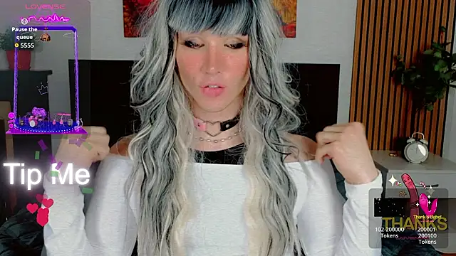 HelenSpellman Show in webcam