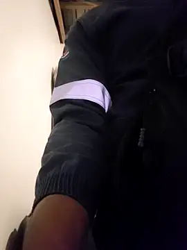 TshepoAMG96n Webbikameraesitys