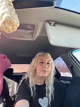 Chat +18 de MerlinDave ao vivo