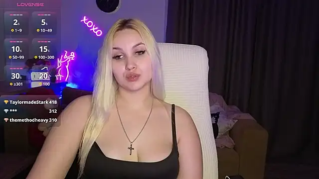 adrelaxina's Live XXX Chat