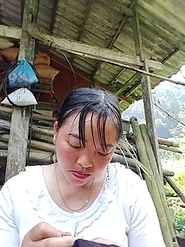 Minkine022 Show Webcam