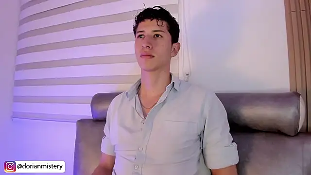 แชท XXX สดของ Dorianmistery2322_
