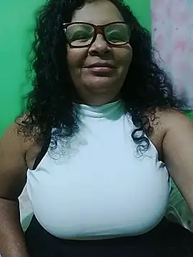 Amarantha25 live XXX chat