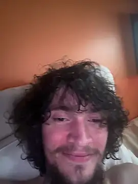 Teddy4420: διαδικτυακό σόου στην κάμερα