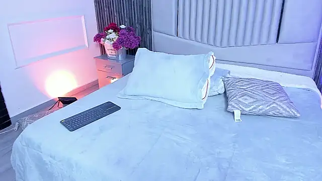 Živý XXX chat MrsFoucher