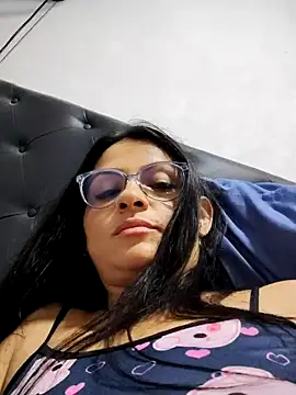 Živý XXX chat Linda_Lars