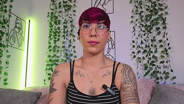 Czat XXX na żywo – MiaMorgan_