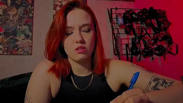 แชท XXX สดของ the_high_priestess