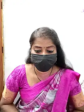 แชท XXX สดของ tamil_Sigappu_Roja