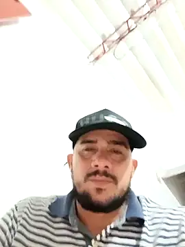 yeffito1のライブXXXチャット