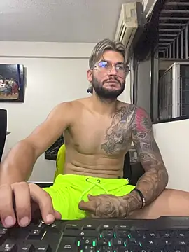 thedragonboyxxx webkamerás műsora