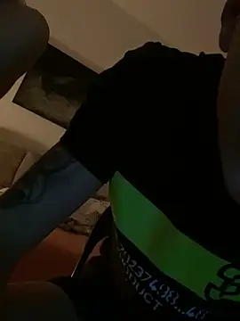 HotKittenx Webcam show