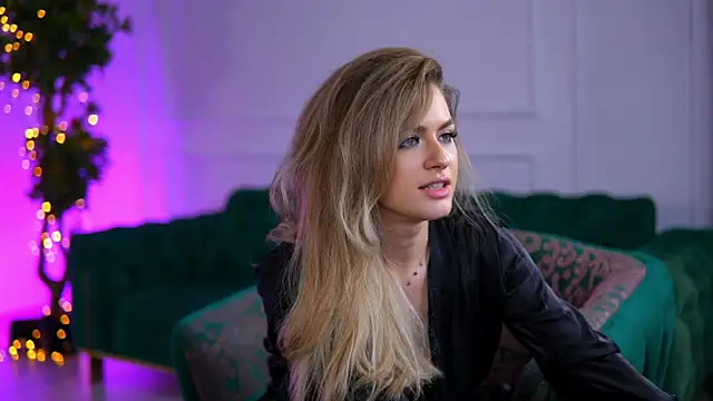 Živý XXX chat NayaQuinn