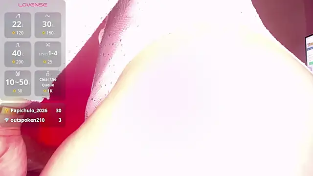 miafuegolatino 即時 XXX 聊天