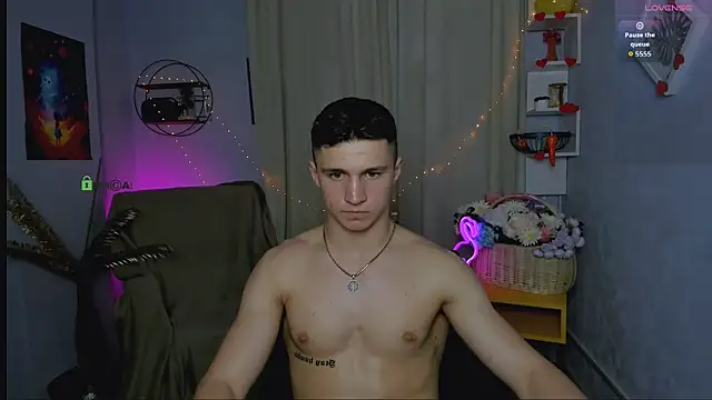 emmanuel_shine Webcamshow