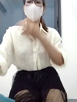 Mai_phuong Adlı Modelin Web Kamerası Şovu