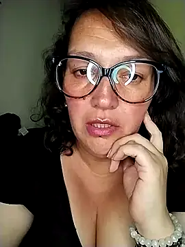 Chatroom XXX en direct de _Saraqueen